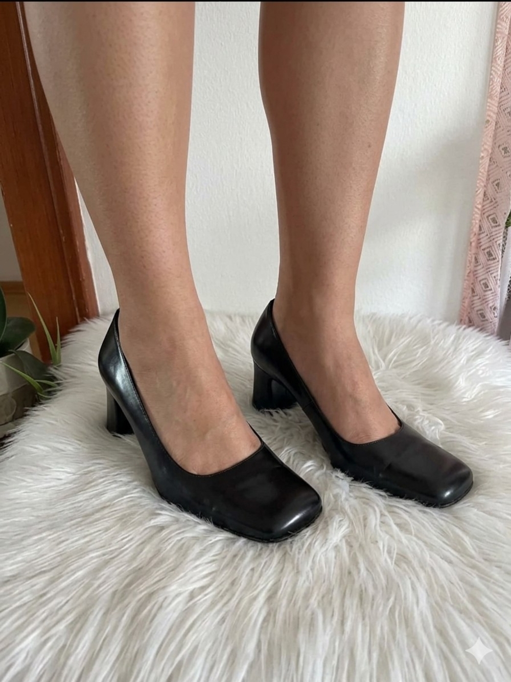 Via Spiga Black Leather Square-Toe Block Heels New Whithout Label